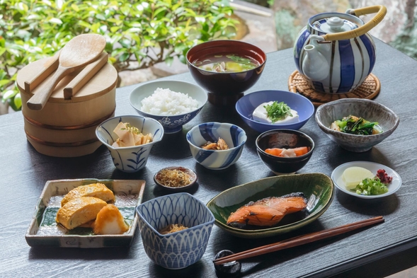 ◆朝食付きプラン◆歴史的な国の文化財の京町屋に泊まる京都旅